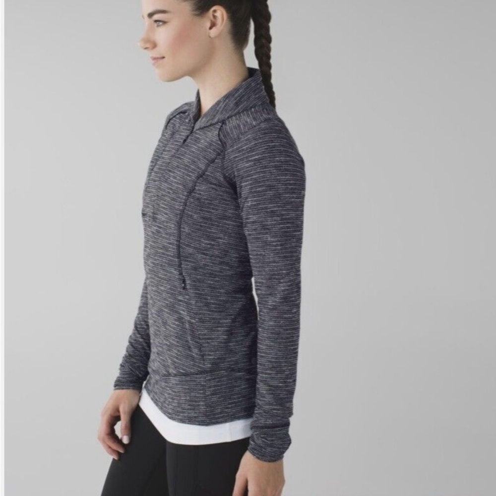 Lululemon" Think Fast Pullover - Picture 15 of 16